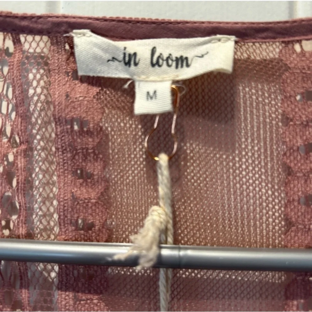 In Loom long cover up! NWT size M - Picture 4 of 5